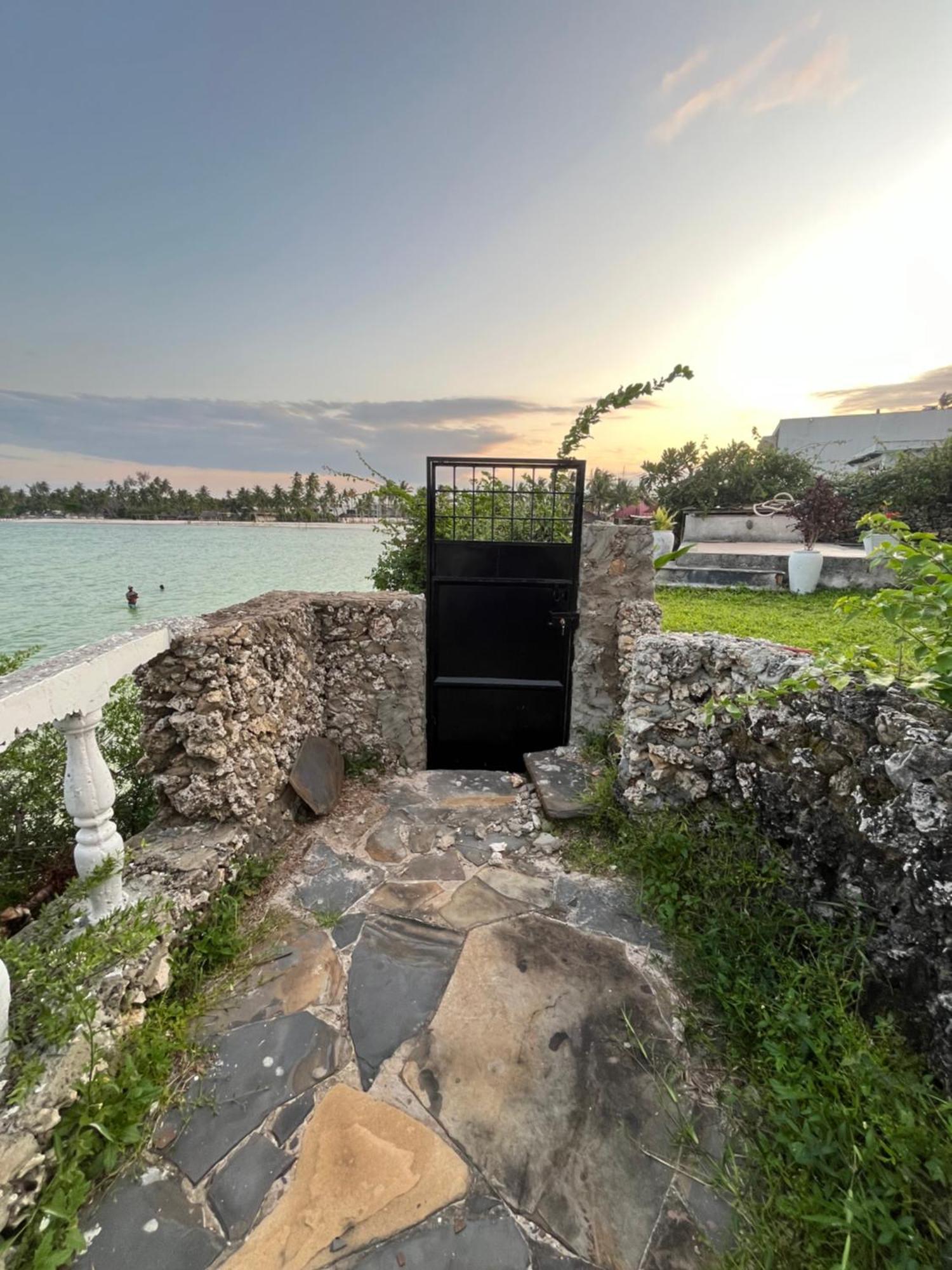 Malcom Residence 2 Mdudu Mkubwa Luaran gambar